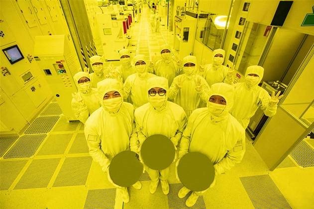 Ông Trump đắc cử, một đồng minh thân cận của Mỹ ở châu Á vội vã tìm cách bảo vệ "cây hái ra tiền" cho nền kinh tế - Ảnh 1.