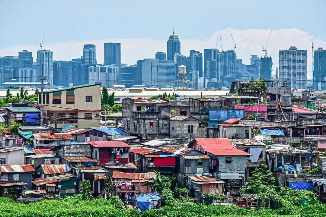 Một nước ASEAN tự hào "tăng trưởng top đầu Châu Á", so với Việt Nam thì sao?- Ảnh 1.