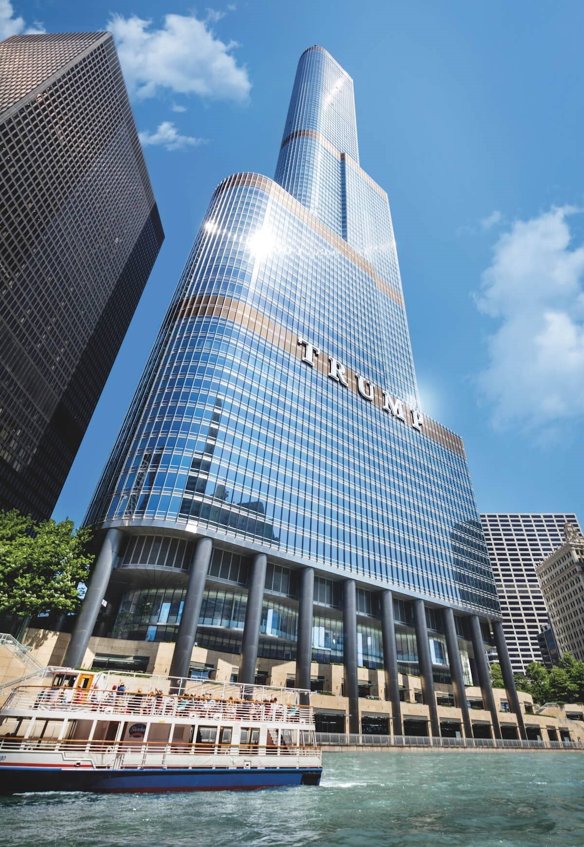Nhìn lại các toà Trump Tower trên thế giới: Luôn thuộc Top công trình cao nhất Hoa Kỳ, Philipphines… tác động không nhỏ đến giá trị BĐS khu vực 3 Nhìn lại các toà Trump Tower trên thế giới: Luôn thuộc Top công trình cao nhất Hoa Kỳ, Philipphines… tác động không nhỏ đến giá trị BĐS khu vực