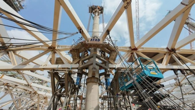 Việt Nam vừa lập kỷ lục thế giới tại dự án hơn 16 tỷ USD: Cả công trường nín thở chờ thời khắc 22h30' 3 Việt Nam vừa lập kỷ lục thế giới tại dự án hơn 16 tỷ USD: Cả công trường nín thở chờ thời khắc 22h30'