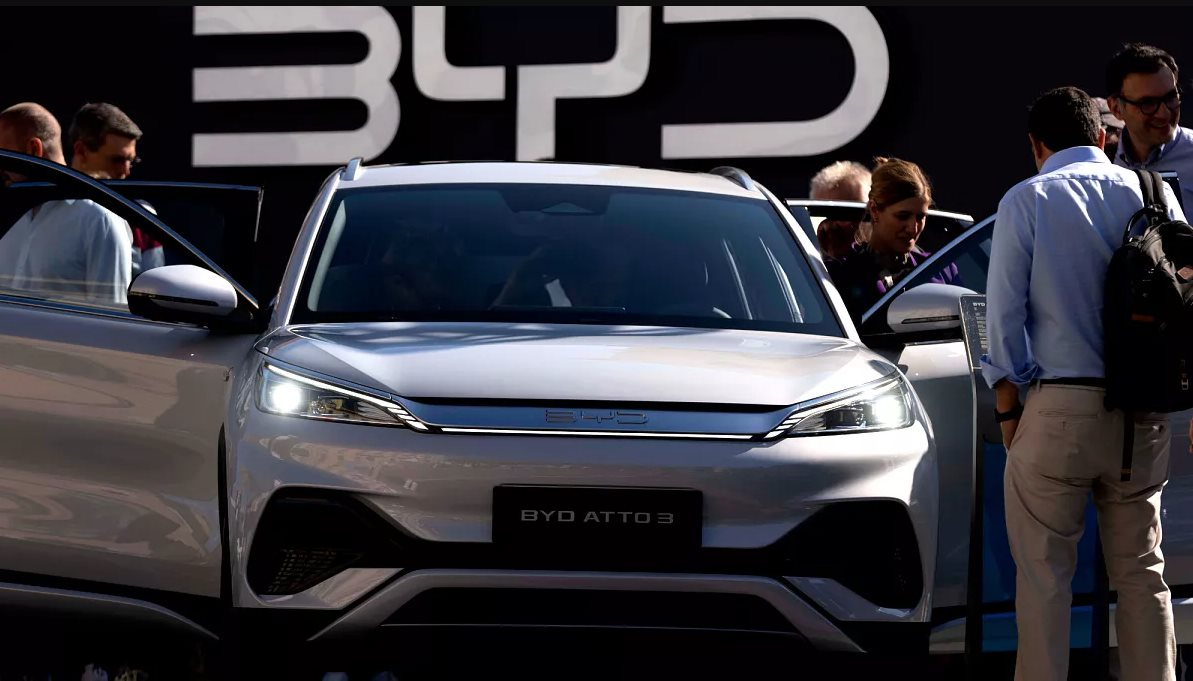 Chuyện gì đây: Một đại lý xe điện BYD đóng cửa 20 chi nhánh trong vài ngày, khiến 1.000 khách hàng còn bảo hành bơ vơ- Ảnh 4. Chuyện gì đây: Một đại lý xe điện BYD đóng cửa 20 chi nhánh trong vài ngày, khiến 1.000 khách hàng còn bảo hành bơ vơ- Ảnh 4.
