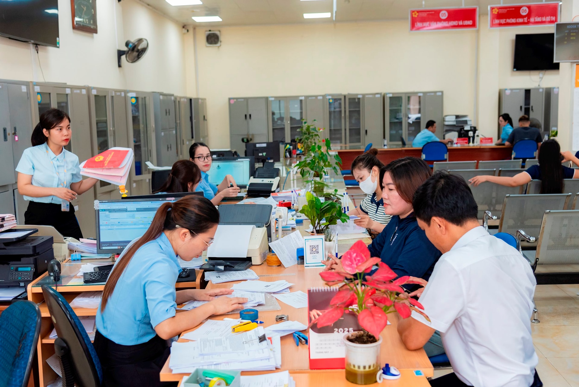 Cải cách hành chính quốc gia là một phần trong quá trình “sắp xếp lại non sông”- Ảnh 2.