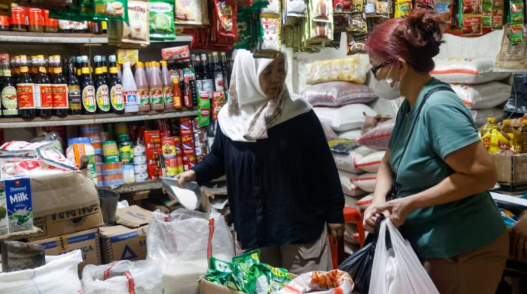 Buồn của nền kinh tế lớn nhất Đông Nam Á: GDP tăng vọt nhưng doanh nghiệp chỉ mong ‘tồn tại’ không dám mở rộng, chật vật tránh sa thải, nợ lương- Ảnh 5.