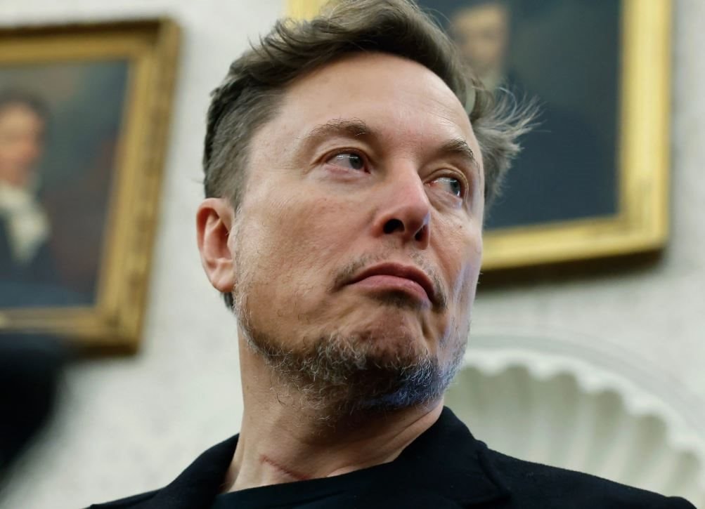 Elon Musk sắp kiện Apple: Chuyện gì đang xảy ra?- Ảnh 2.