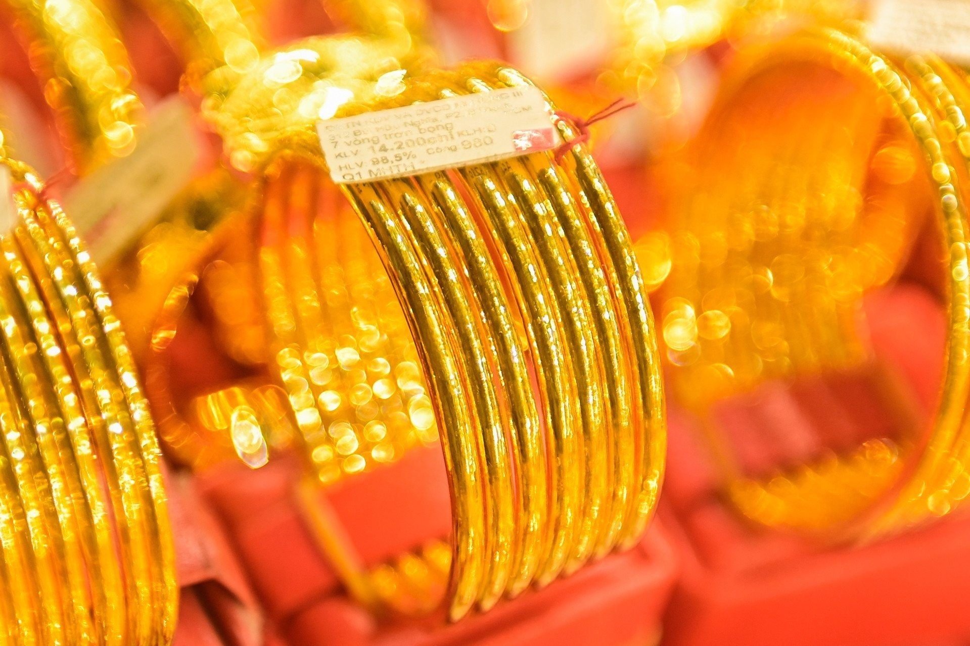 Sáng 15/9: Giá vàng trong nước tiếp tục giảm- Ảnh 1.