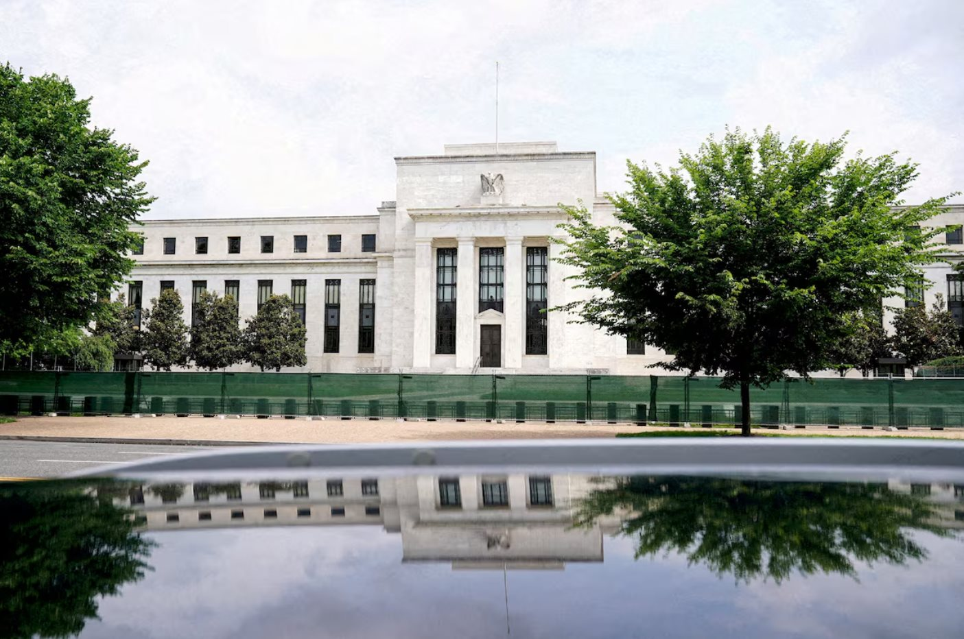 Fed sẽ tăng lãi suất: Ngân hàng lớn nhất nước Mỹ thay đổi dự báo 180 độ- Ảnh 1.