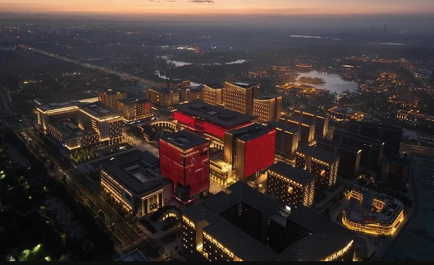 B&agrave;i học từ Paris đến Seoul: H&agrave; Nội đang đứng trước cuộc di d&acirc;n lịch sử hay một canh bạc kinh tế?- Ảnh 4.