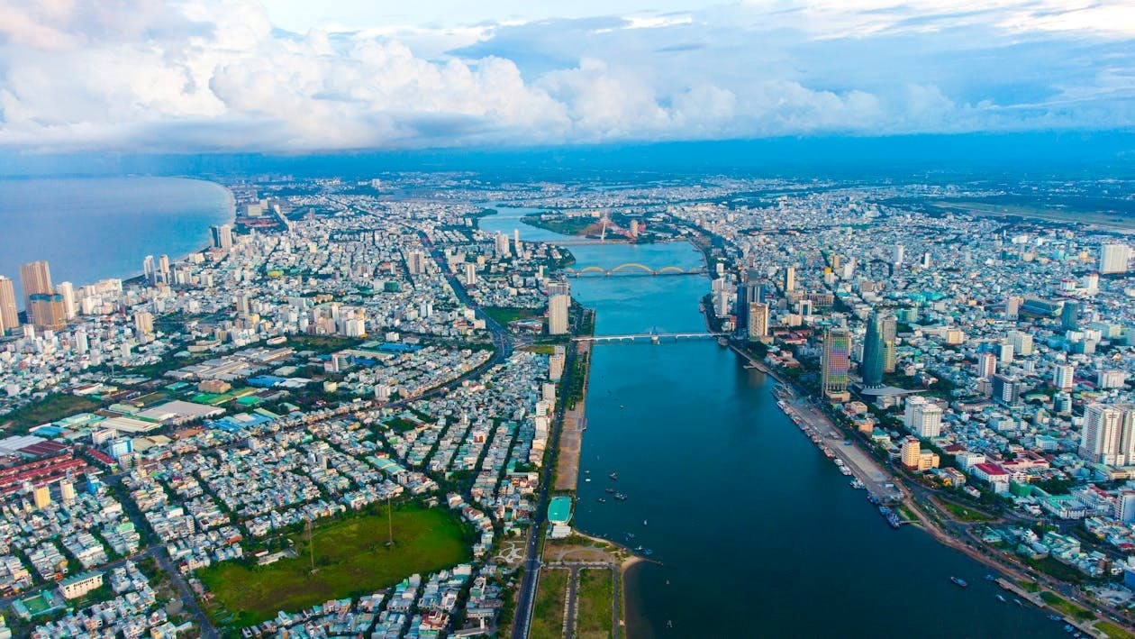 Truyền th&ocirc;ng Trung Quốc "nể" kinh tế Việt Nam, d&agrave;nh loạt mỹ từ - Ảnh 1.