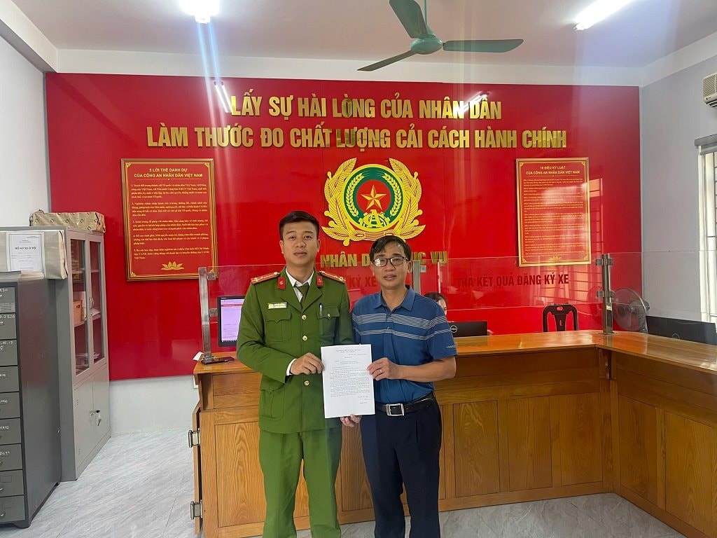 Images2083811 Gen H Nhan Thu Cam On1