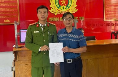 Nhận được tin báo tài khoản SHB của người đàn ông SN 1984 nhận được 200 triệu đồng, công an dùng các biện pháp nghiệp vụ xác minh 19 capture