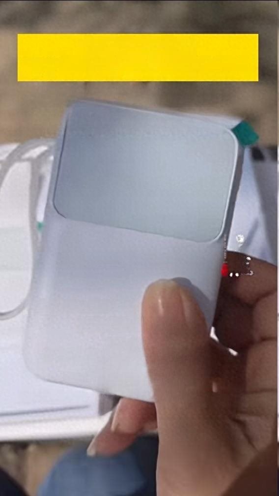 Nhận 3 g&oacute;i h&agrave;ng ship đều chứa sạc dự ph&ograve;ng d&ugrave; kh&ocirc;ng đặt mua, người phụ nữ lập tức b&aacute;o cảnh s&aacute;t: Lộ diện chi&ecirc;u thức lừa đảo kiểu mới- Ảnh 2.