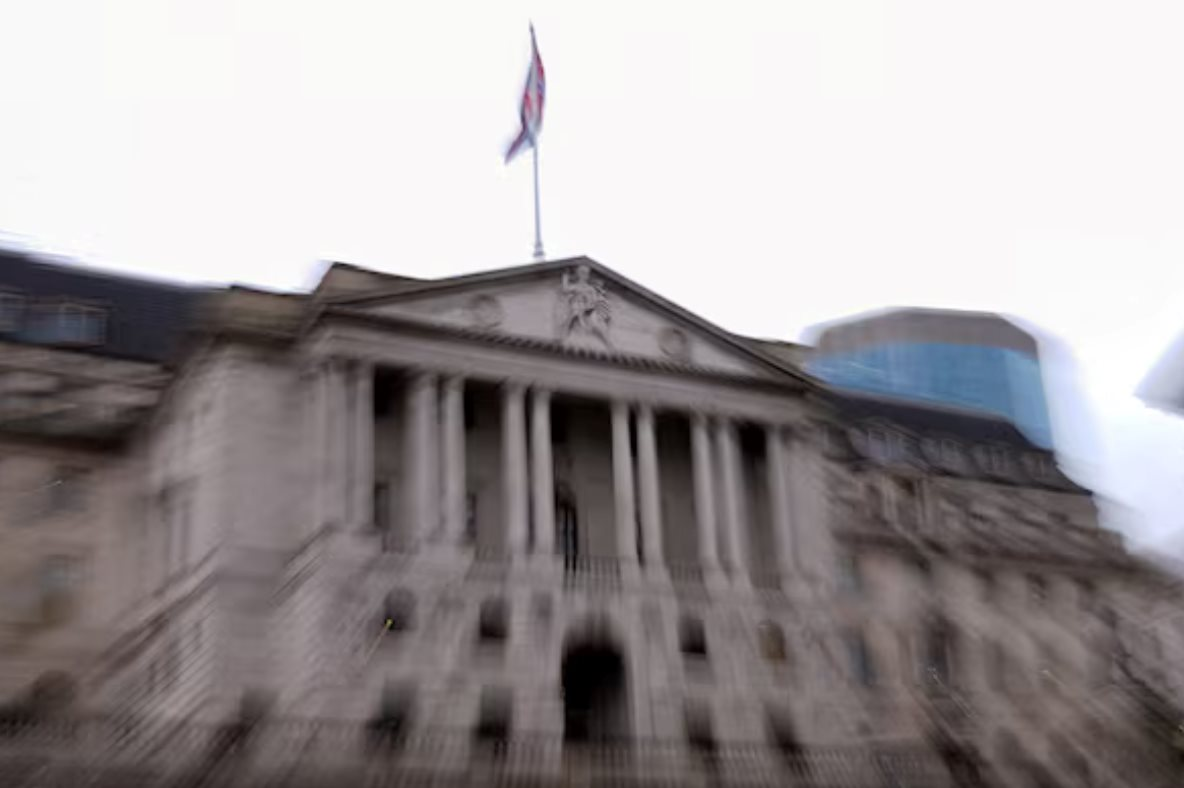 Nóng: Một ngân hàng vừa bị phạt gần 2,7 triệu USD vì làm giả tài liệu suốt 3 năm- Ảnh 1.