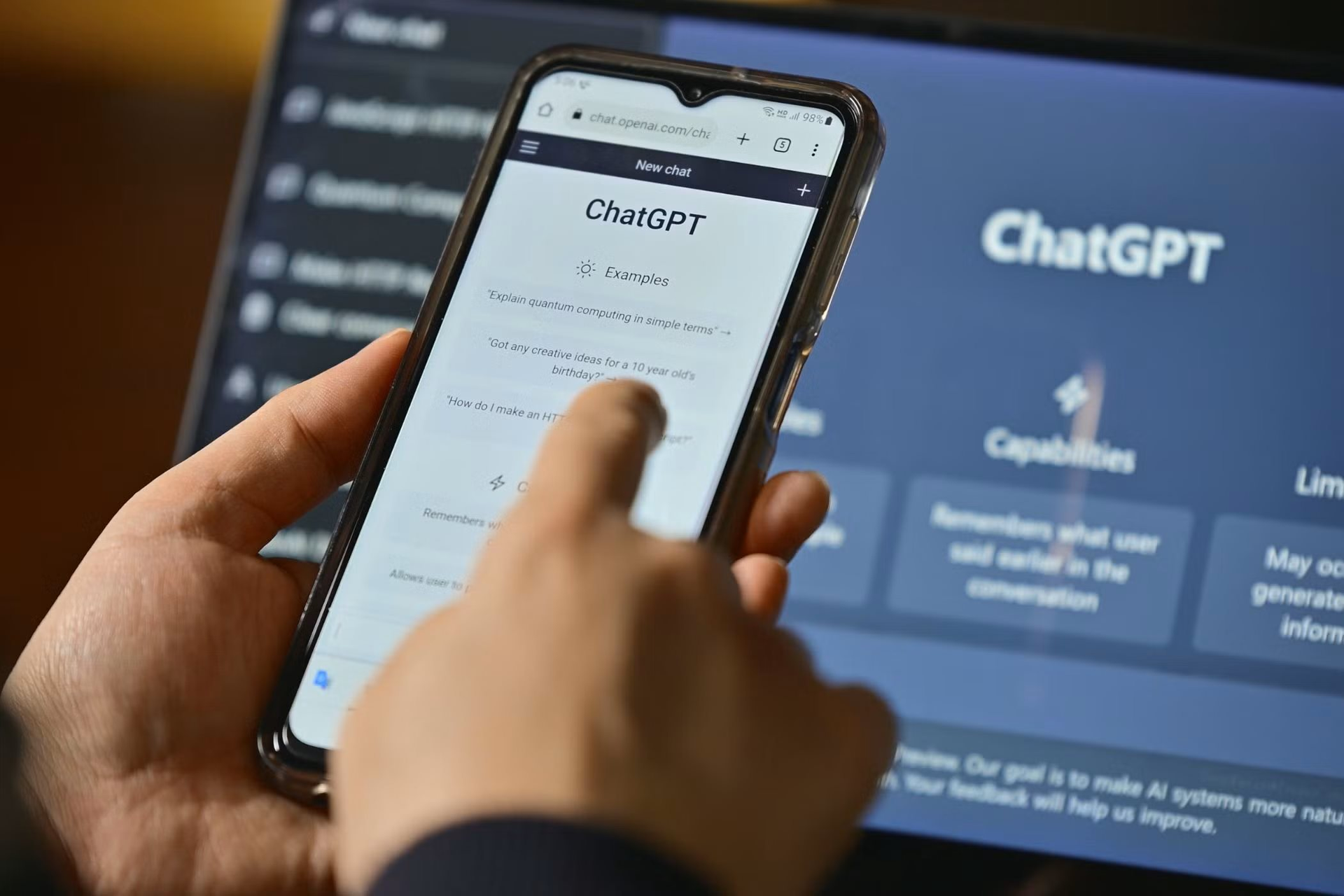 Tôi đã dùng Gemini, ChatGPT và Claude suốt 1 tháng qua trên Android: Hóa ra đây lại là AI "tuyệt vời nhất"- Ảnh 3.