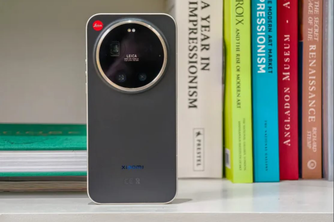 Apple đang thất thế, CEO mới sẽ làm điều mà Tim Cook không bao giờ dám với iPhone- Ảnh 3.