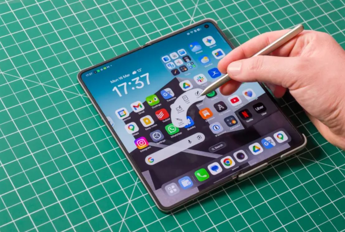 Apple đang thất thế, CEO mới sẽ làm điều mà Tim Cook không bao giờ dám với iPhone- Ảnh 2.