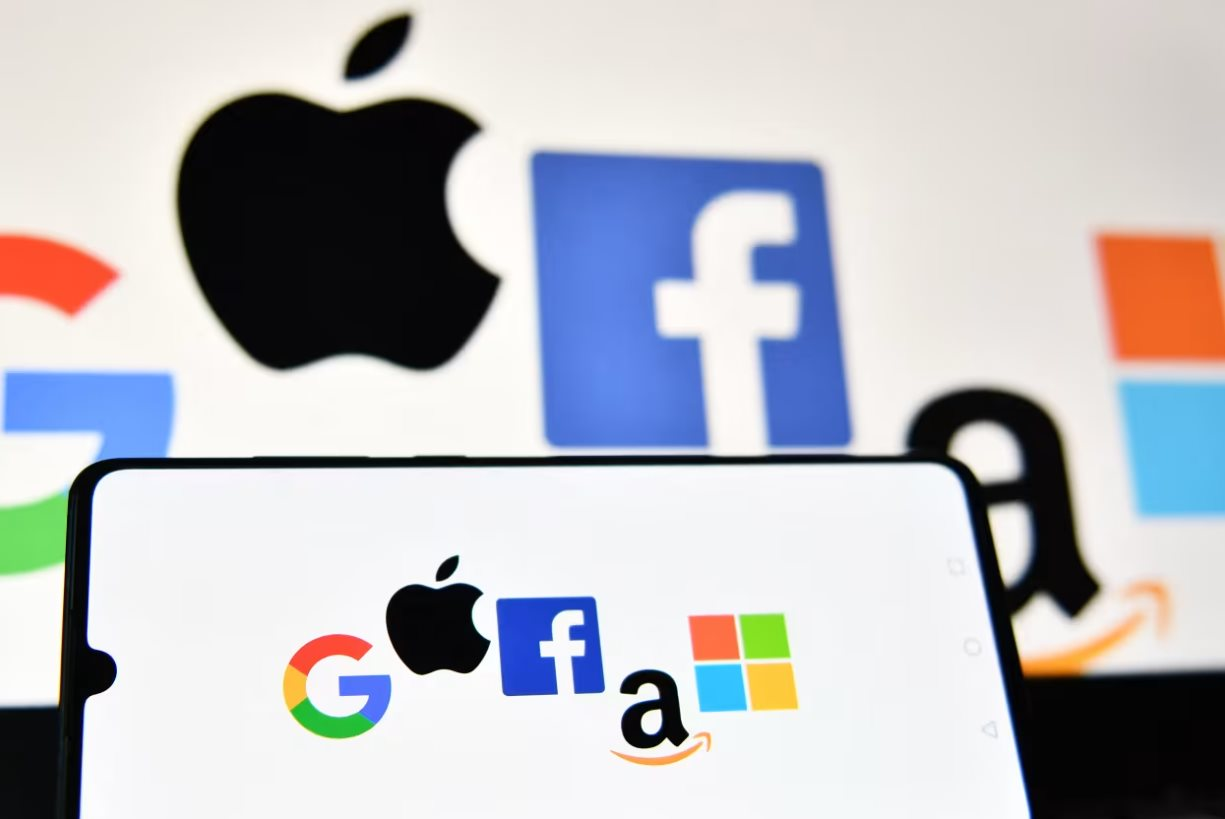 Nghịch lý hơn 11 nghìn tỷ USD: Cơn địa chấn ngành quảng cáo khi Big Tech lãi lớn nhờ AI, nhưng tương lai lại khó dự hơn bao giờ hết- Ảnh 1.