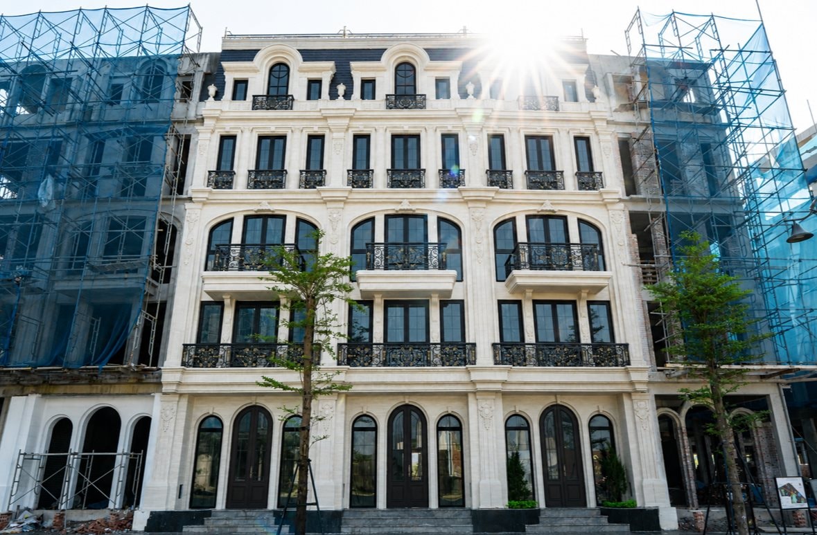Dự án nhà phố hàng hiệu của Sunshine Group tăng tốc về đích, gần 1.300 căn đã cất nóc- Ảnh 3.