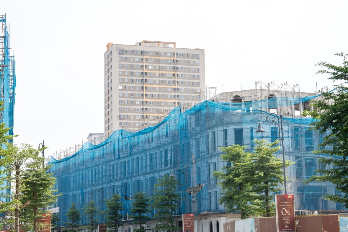 Dự án nhà phố hàng hiệu của Sunshine Group tăng tốc về đích, gần 1.300 căn đã cất nóc- Ảnh 6.