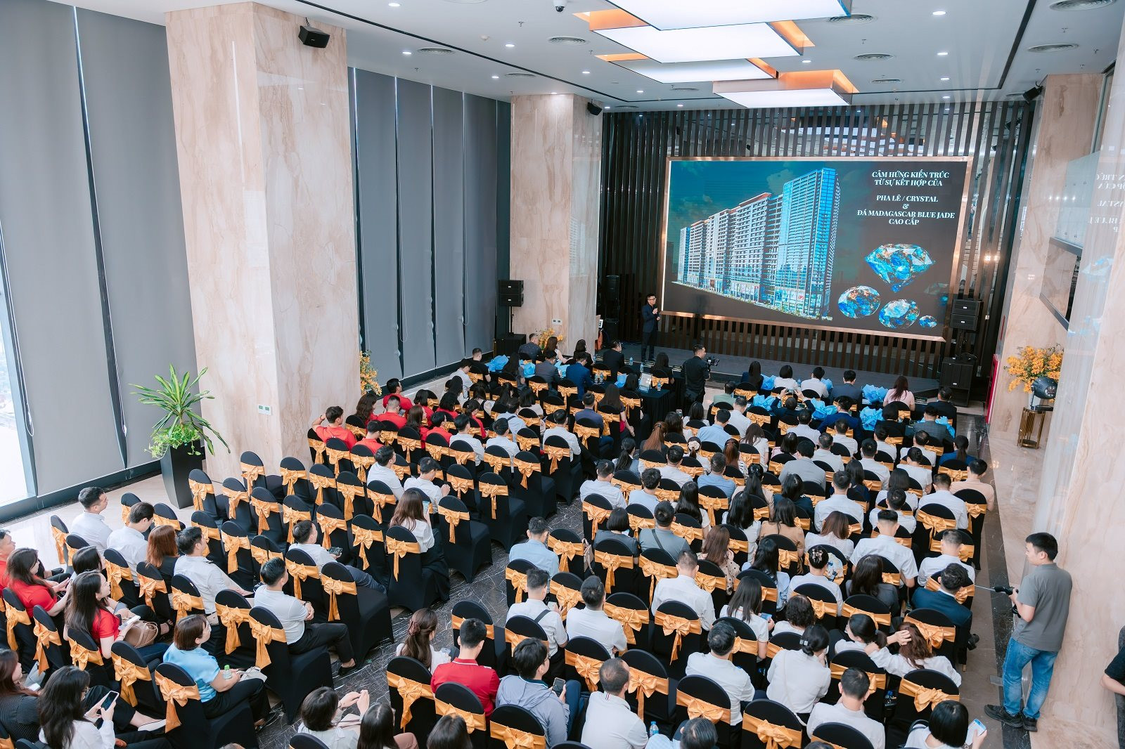 Noble Crystal Tay Ho WorldHotels Residences tăng tốc trước mốc bàn giao 2027, ký kết 12 đại lý chiến lược- Ảnh 1.