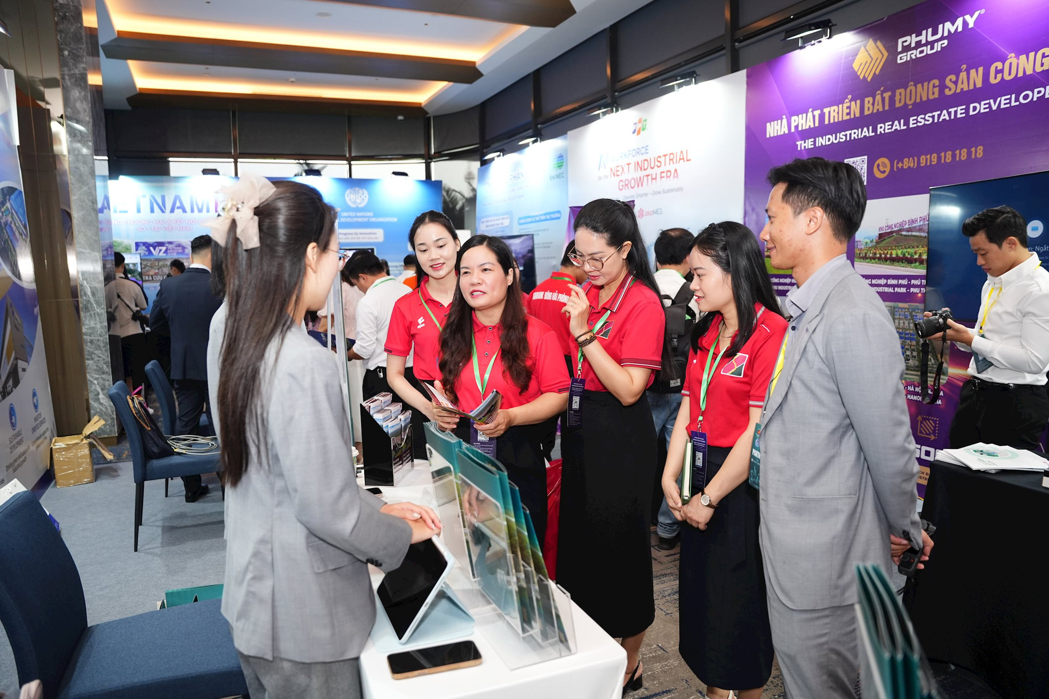 Cắt giảm một thứ tới 50% g&oacute;p phần gi&uacute;p th&agrave;nh phố top đầu kinh tế của Việt Nam thu về gần 3 tỷ USD - Ảnh 2.