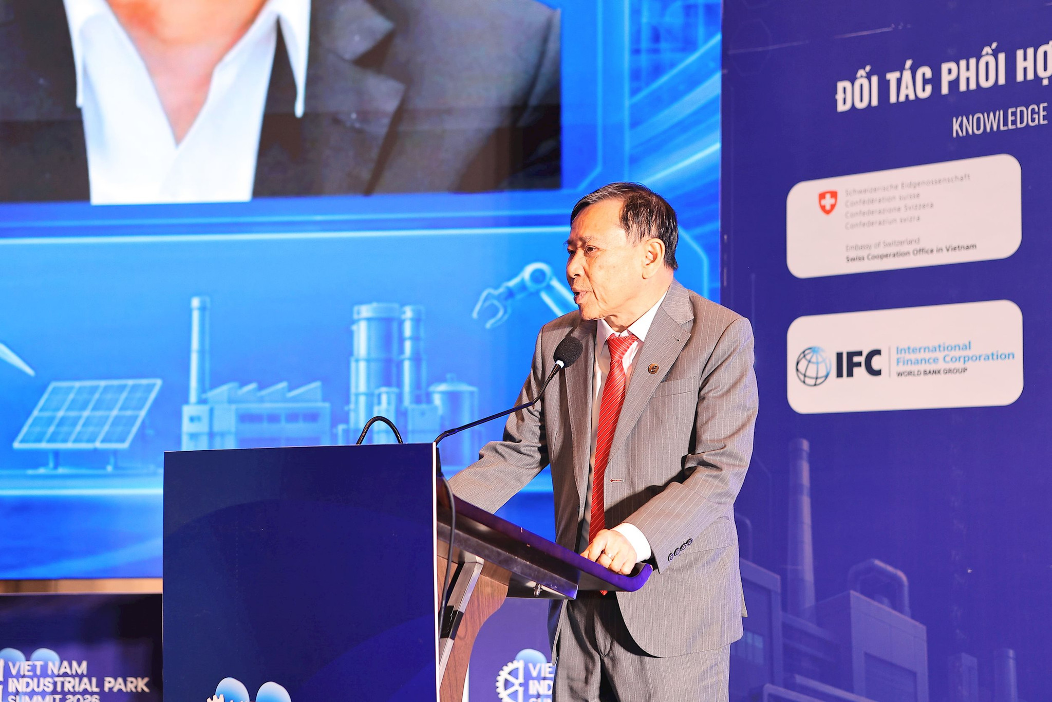 TP cảng l&agrave; nơi b&agrave;n bạc về lĩnh vực đ&oacute;ng g&oacute;p 10% GDP của VN, thu h&uacute;t &ldquo;đại b&agrave;ng&rdquo; từ Mỹ, TQ, Nhật&hellip; đầu tư - Ảnh 2.